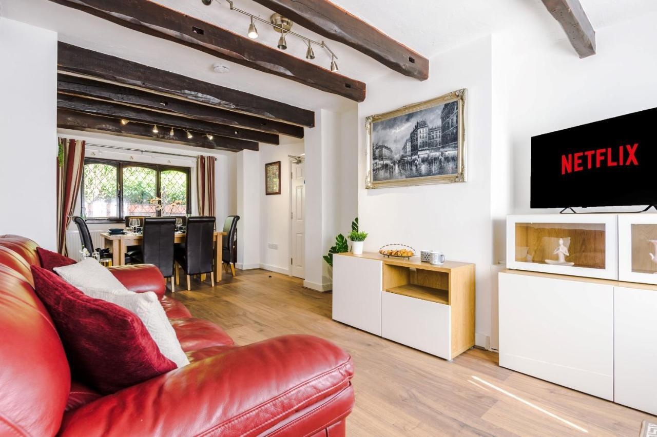 Sunshine Cottage By Happy Sunshine Stay Golborne Екстер'єр фото